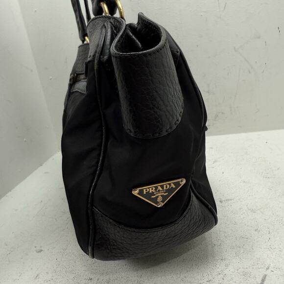 Vintage PRADA Black Tessuto Nylon Vitello Leather Trim Shoulder Tote Bag Y2K - Picture 5 of 16